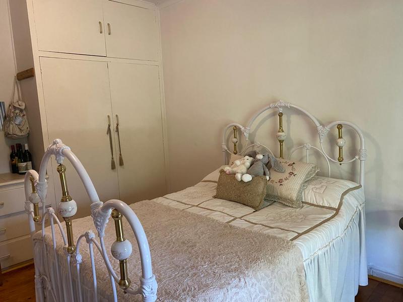 To Let 4 Bedroom Property for Rent in Bergsig Eastern Cape